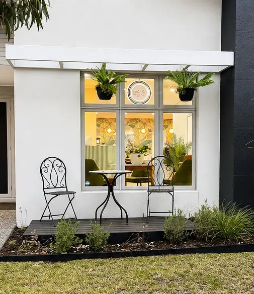 Arlo & Co Hairdressing shopfront with bistro seating